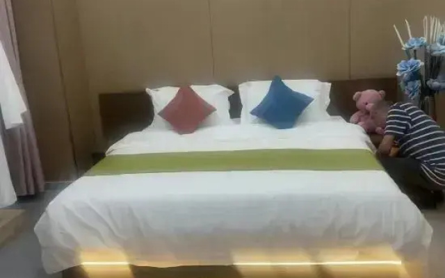Fuzhou Xiaoju Hotel (Shanghai Shanghang Baolong Branch)