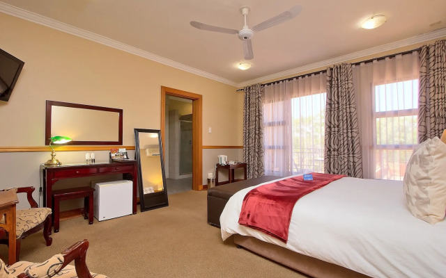 Centurion Golf Suites Boca Walk