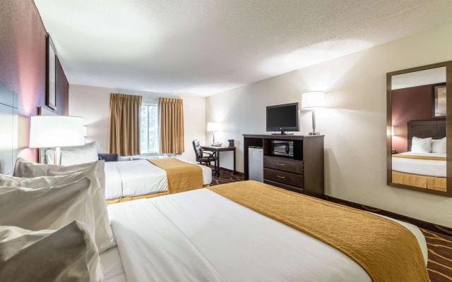 Quality Inn Kearney South
