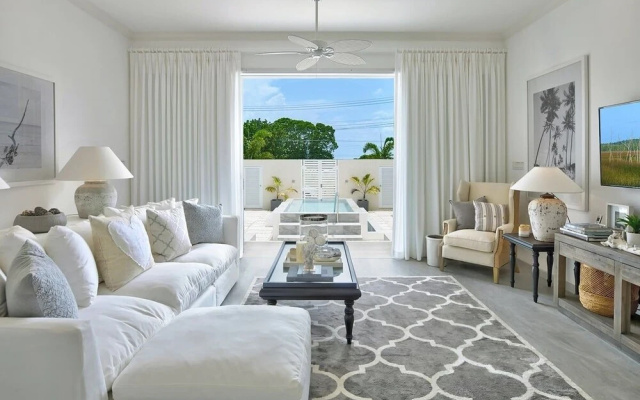 Footprints Estate 11 Bedroom Home by Blue Sky Luxury