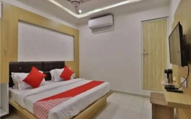 Hotel Dev Palace