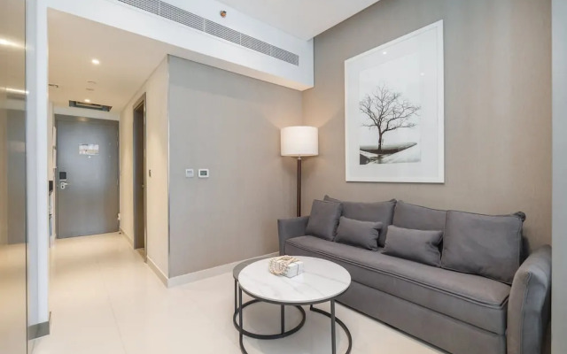 Cozy Studio Perfect for 4 at Damac Maison Prive
