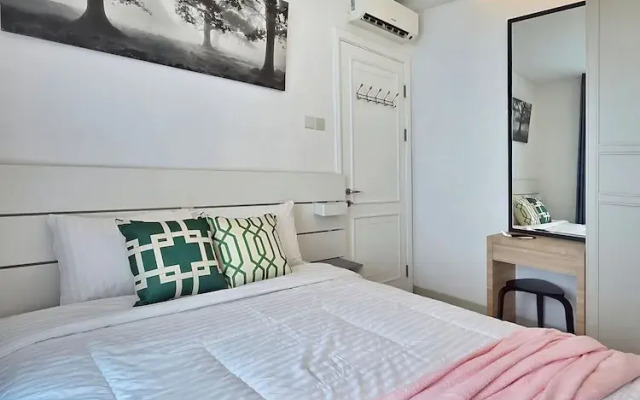 Amethyst By SanLiving - 3BR & 1 Maid Room - Central Park Mall