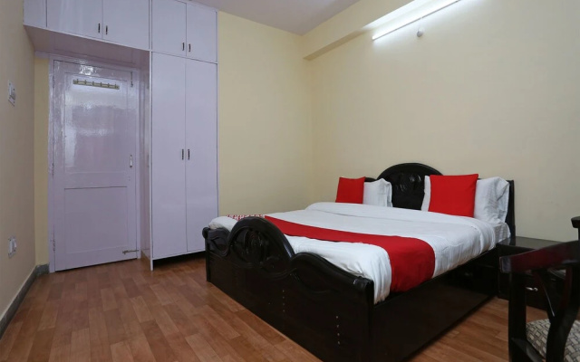 OYO 13762 Home Peaceful 2BHK Kasumpti