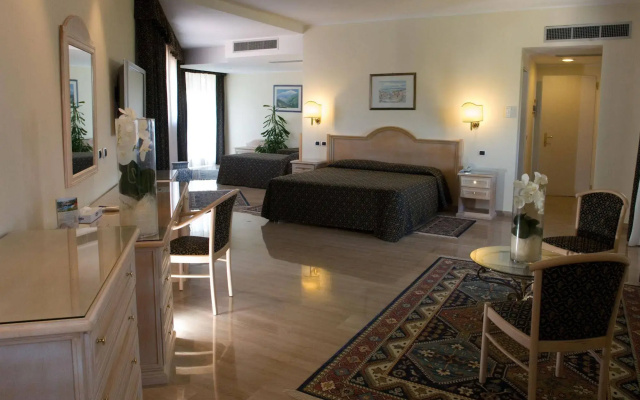 Sant Alphio Garden Hotel & Spa