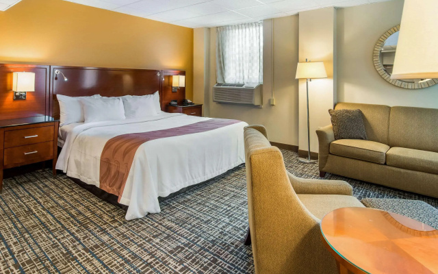 Quality Inn & Suites Virginia MN