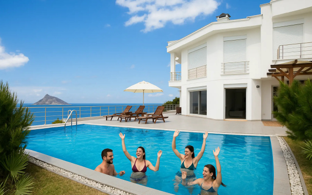 BD4123 Five Bedroomed Villa with Pool and Sea View