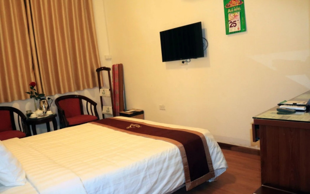 Huong Giang Hotel