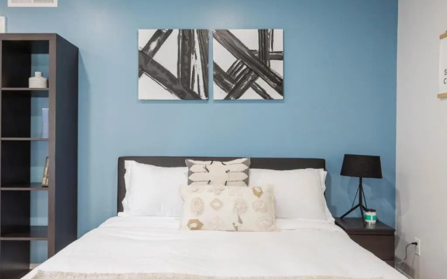 Spacious Guest Studio with Private Entry