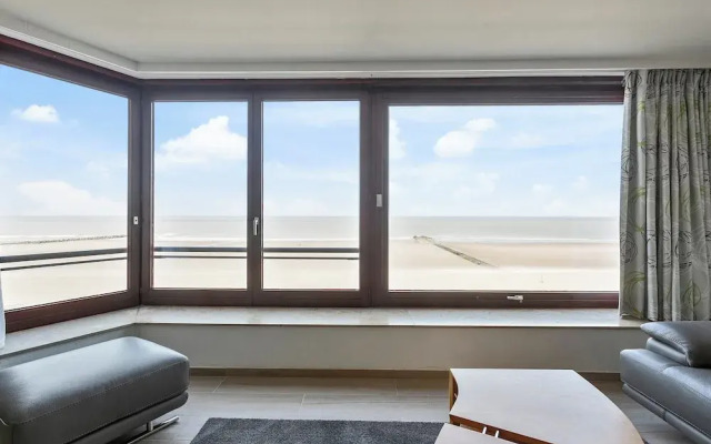 Apartment in Blankenberge Near Belgium Pier