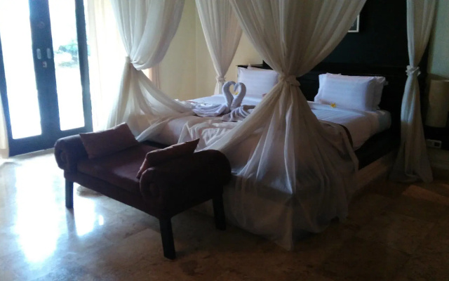 Royal Pool Villa Club