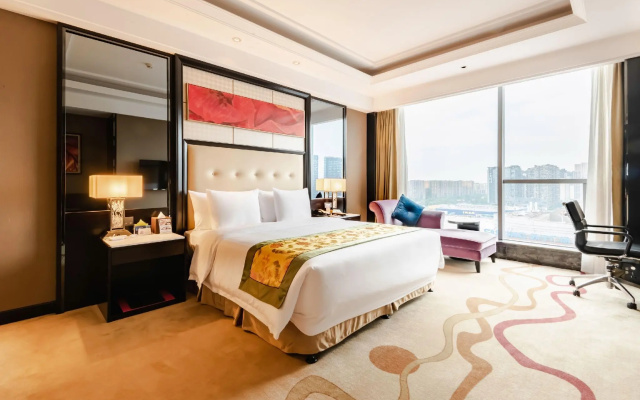 Chengdu Dading Century Hotel