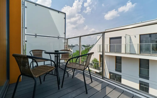 Exclusive Two-level Apartment by Renters