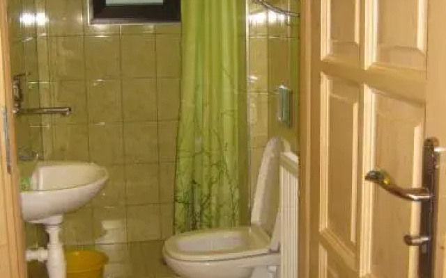 Hacjenda Apartamenty & Pokoje Goscinne