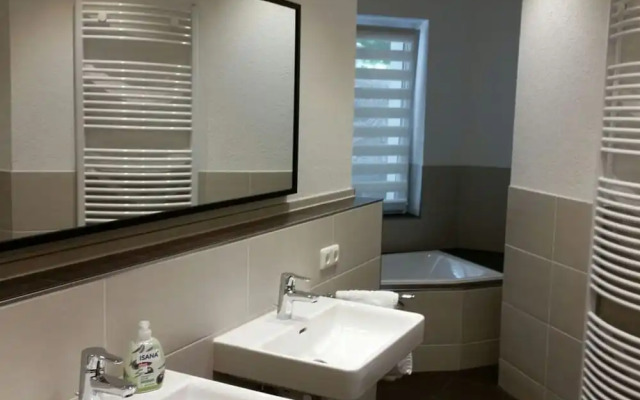 Plush Apartment in Annaberg-buchholz