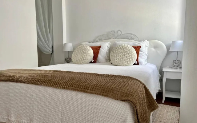 Casa Santiago & Mafalda Lux Home in Olhao, Algarve