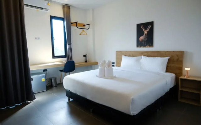 Double J Hotel