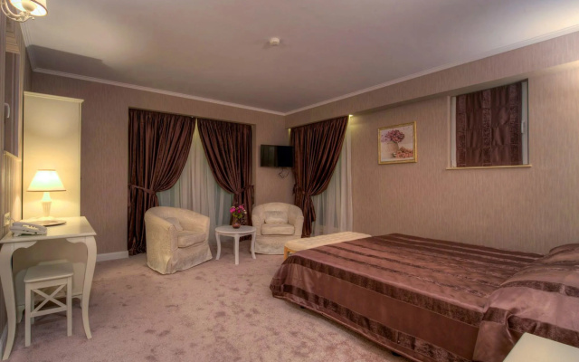 Family Hotel Agoncev