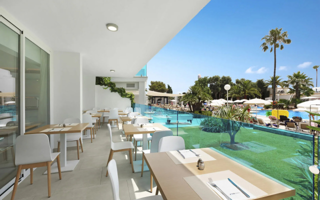 Отель THB Sa Coma Platja