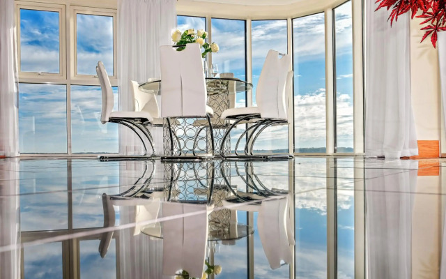 Meridian Quay – the Penthouse