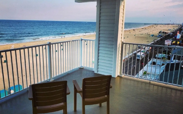 Monte Carlo Boardwalk / Oceanfront Ocean City
