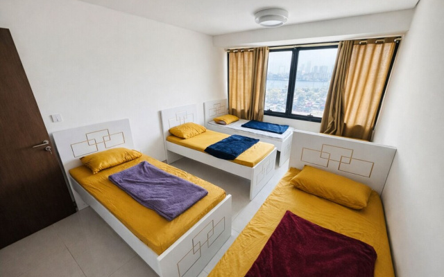 emaro hostel