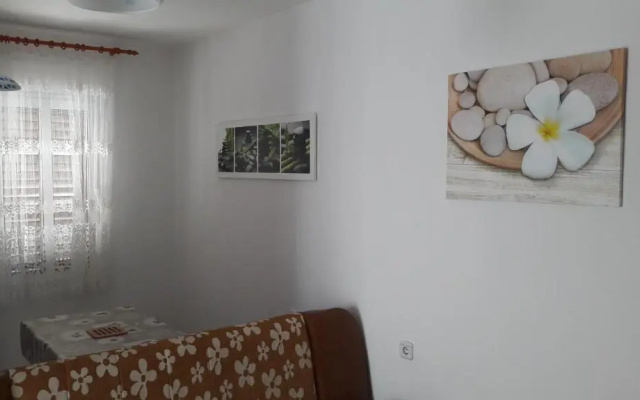D&D Apartments