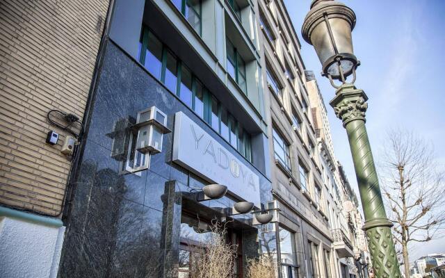 Отель Yadoya Hotel Бельгия, Брюссель - 4 отзыва об отеле, цены и фото номеров - забронировать отель Yadoya Hotel онлайн вид на фасад