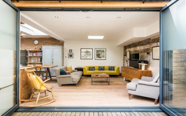 Stunning 3BD Flat With Garden in Shoreditch Zone 1