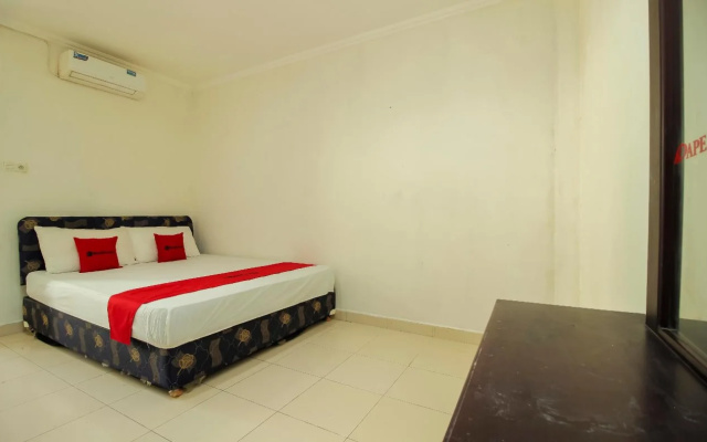 RedDoorz @ Malalayang Manado