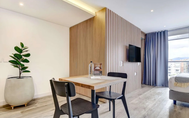 w Dazzling Loft w Balcony in Santa B Rbara