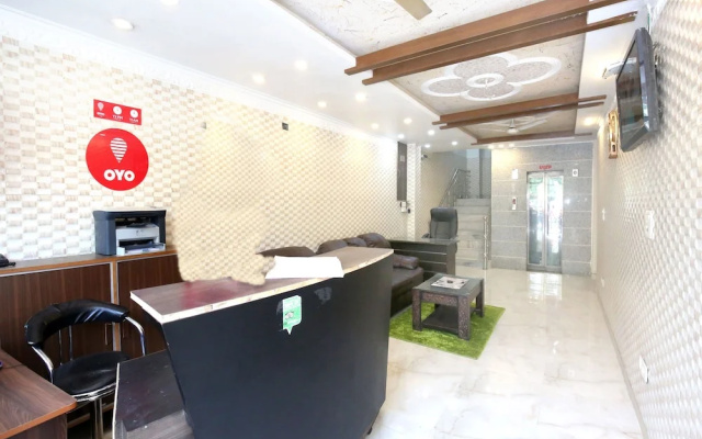 Hotel Modern Palace