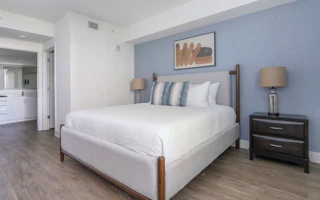 Landing Furnished Apartments - Naples, FL