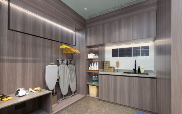 Ordos Dongsheng District National Fitness Center Atour Hotel