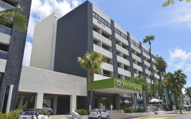 Отель Smart Cancun by Oasis Мексика, Канкун - 2 отзыва об отеле, цены и фото номеров - забронировать отель Smart Cancun by Oasis онлайн вид на фасад