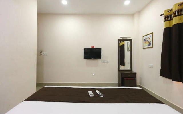 OYO Flagship 1246 Raaj Residency