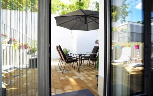 ONE Luxury Suites Eger