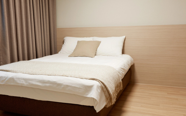 Phoenix Park Resort, Hotel & Condominium