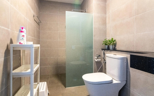 Central Georgetown Condo 3BR by ALV Suites, B25-5
