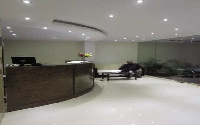 Hotel MB International