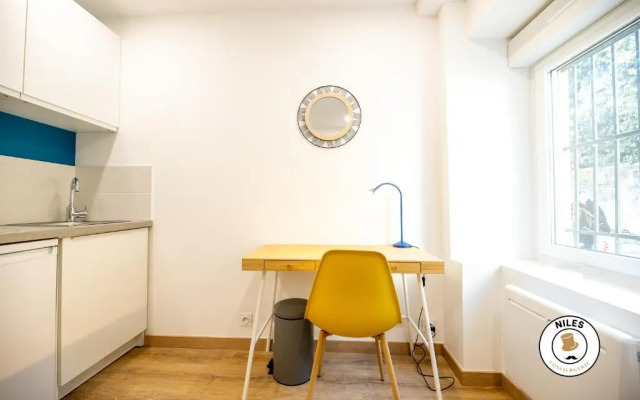 Austudio (Adults Only)