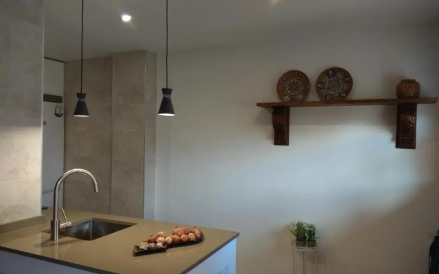 Apartamento a 150 metros del Mar, parking y Wifi