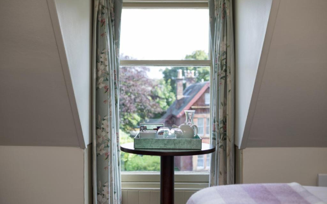 Nether Abbey Hotel