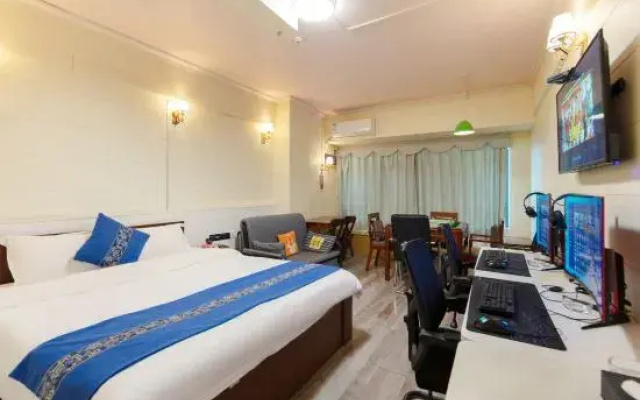 Hangyuan 5080 E-sports Hotel