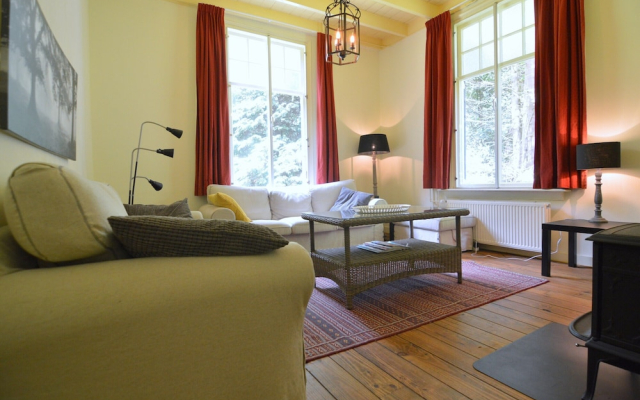 Cozy Holiday Home in Zelhem near Forest