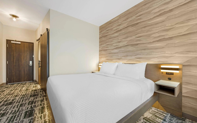 Cambria Hotel Bend - Mt. Bachelor