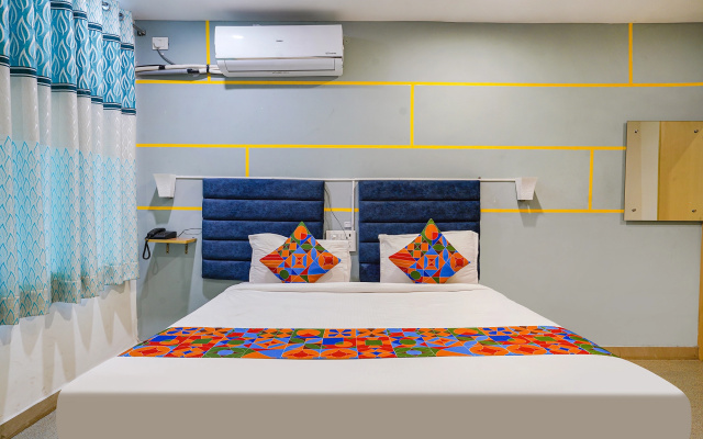 Fabhotel Jkc Grand