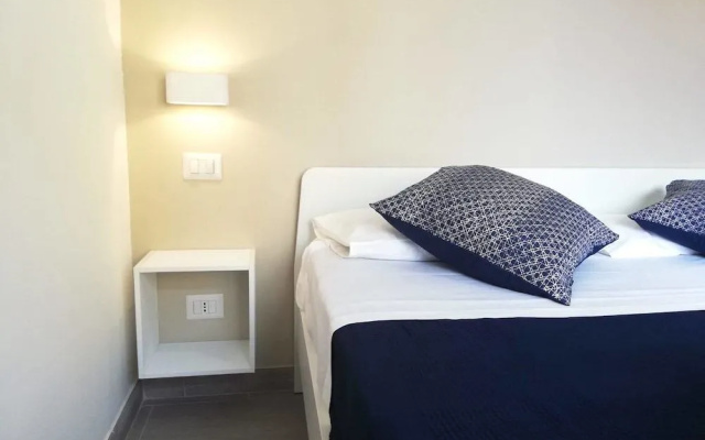 Cosmo Rooms