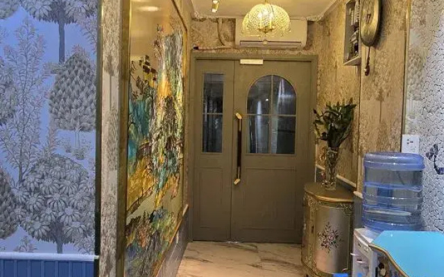 Hong Kong A11 Hostel (Tsim Sha Tsui Station Exit A)