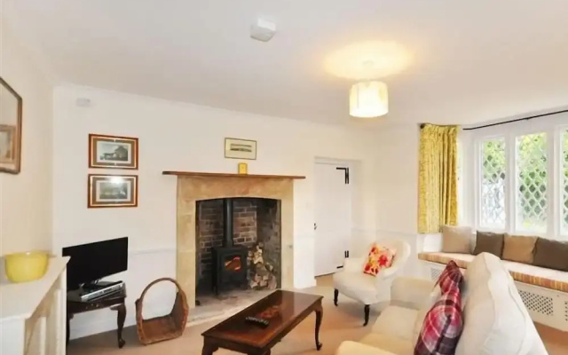 Warmwell Lodge